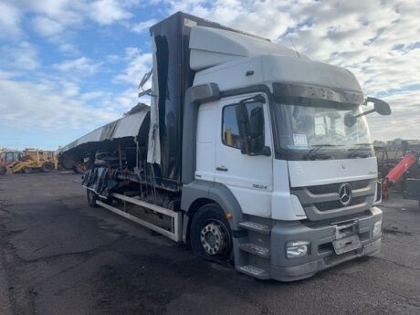 2013 Mercedes Axor 1824 Drop Body Chassis