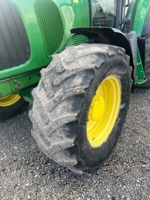 2005 John Deere 6820 4WD Tractor - 9