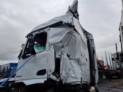 2017 Mercedes Actros 2546 6x2 Midlift Tractor Unit - 9