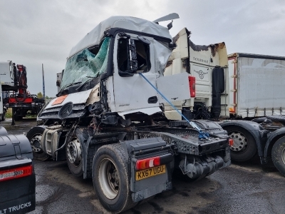 2017 Mercedes Actros 2546 6x2 Midlift Tractor Unit - 11