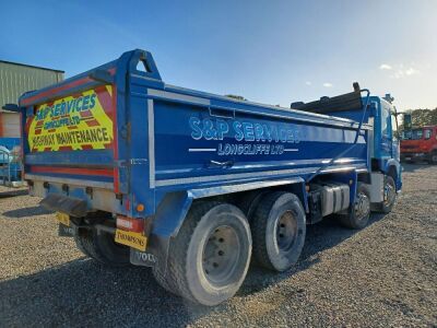 2015 Volvo FMX 8x4 Steel Body Tipper - 4