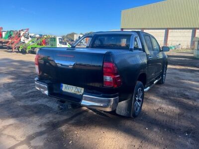 2017 Toyota Hilux Invincible Twin Cab Pick Up - 4