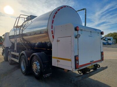 2013 Scania P400 8x2 Rear Lift Tanker - 4