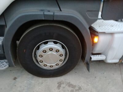 2016 Scania R520 6x2 Midlift Tractor Unit - 11
