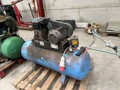 Radial Ingersoll Rand Workshop Compressor  - 2