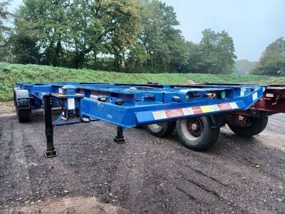 2004 Dennison Triaxle Sliding Skeletal Trailer - 2