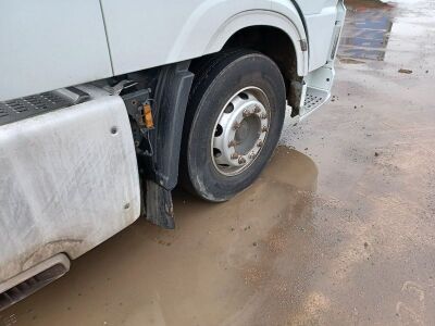 2018 DAF XF530 6x2 Midlift Tractor Unit - 9