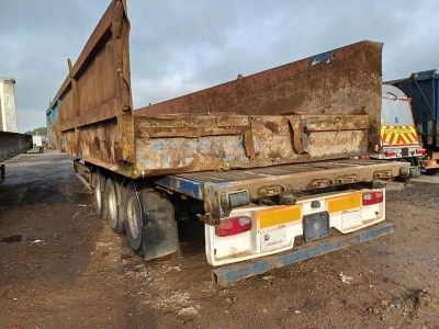 2005 Fruehauf Triaxle Flat Trailer  - 5