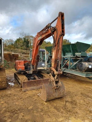 Kubota 251 Excavator - 2