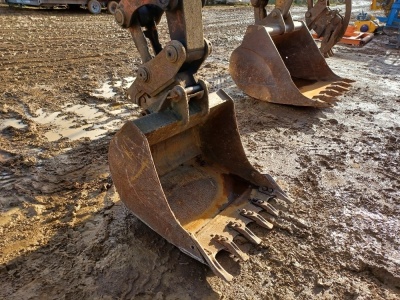 Kubota 251 Excavator - 6