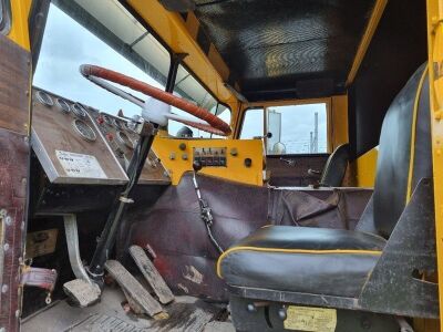 Peterbilt 352ST 6x4 Tractor Unit - 8