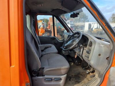 2003 Ford Transit 90T350 Recovery - 8