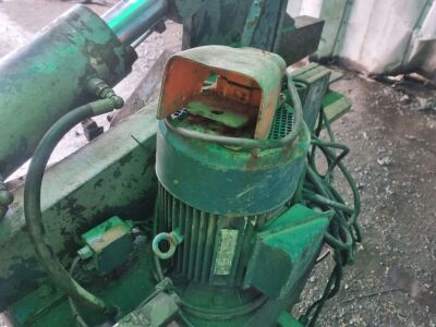 Hydraulic Alligator Shear - 7