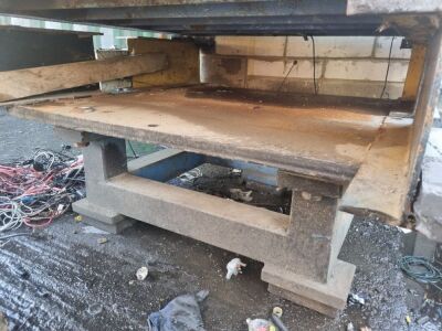 Platform Scales - 9