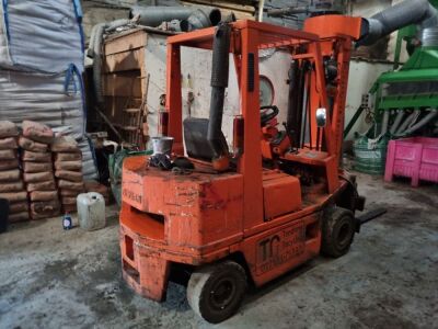 Nissan AEH02A25U Diesel Forklift - 5