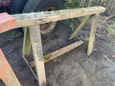 2 x Work Trestles - 3