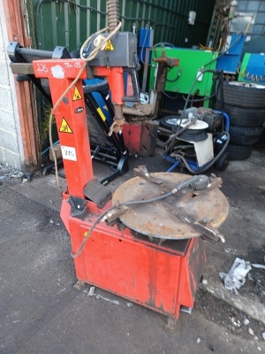 2004 John Bean T3000 Tyre Changer