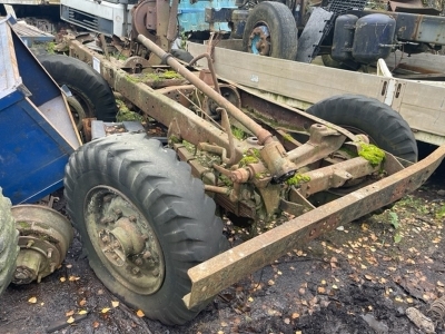 4x4 Chassis Section c/w Gearbox, Winch + 2 Additional Drive Axles, - 9