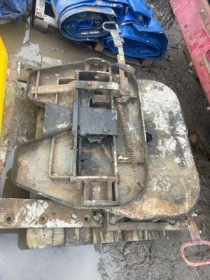 2x DAF 5th Wheel Couplings - 2