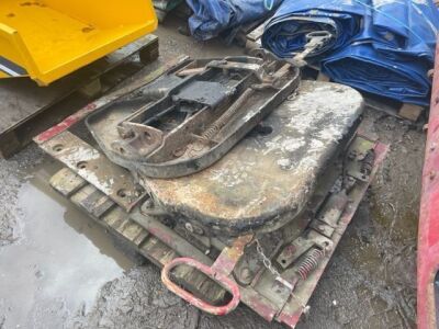 2x DAF 5th Wheel Couplings - 3