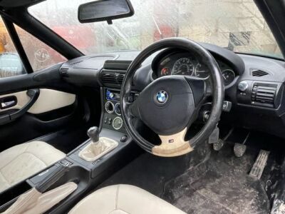 2000 BMW Z3 Roadster Convertible Car - 8