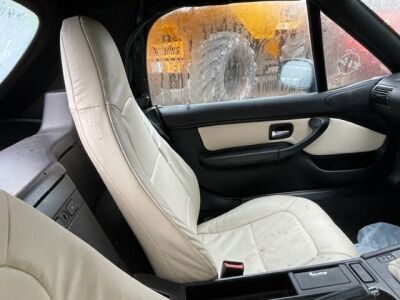 2000 BMW Z3 Roadster Convertible Car - 9