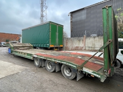 1990 Andover SFCL41 Triaxle Low Loader