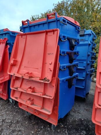 5x Industrial Plastic Wheelie Bins 