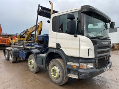 2011 Scania P360 8x4 Hook Loader