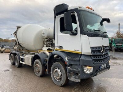 2015 Mercedes Arocs 8x4 Concrete Mixer