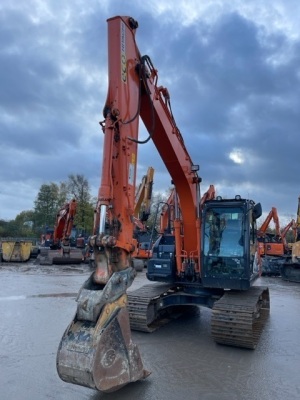 2019 Hitachi ZX130LCN-6 Excavator - 2