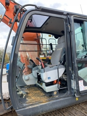 2019 Hitachi ZX130LCN-6 Excavator - 17