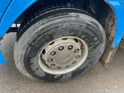 1995 Volvo FH12 420 6x2 80 Ton Rear Lift Tractor Unit - 11