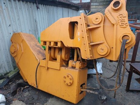 Rail Shear Attachment