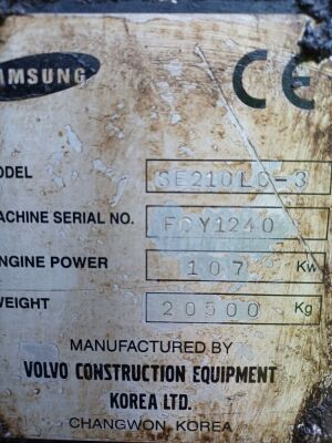 Samsung SE210LC-3 Excavator - 2