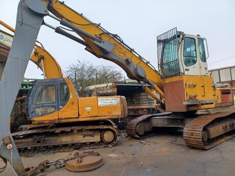 Liebherr 904 Tracked Scrap Handler