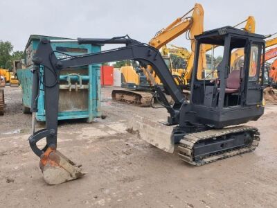 Mitsubishi MA03 Mini Digger