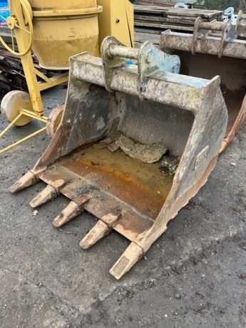 Hill 4ft Digging Bucket