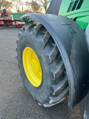 2014 John Deere 6210R Tractor - 9