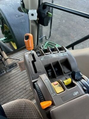 2014 John Deere 6210R Tractor - 12