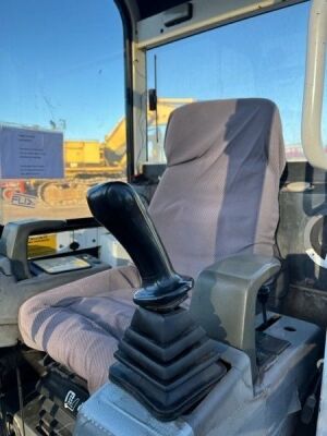 1995 Pel-Job 251 Mini Digger - 9