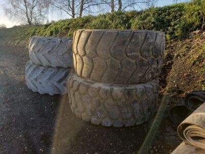 2x Floatation Dumper Tyres + 2x Loading Shovel Tyres - 2