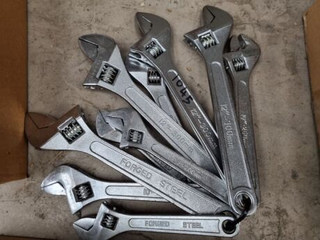 Adjustable Spanners