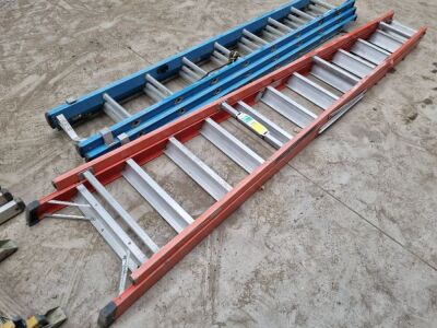 Fibreglass Step Ladder - 2