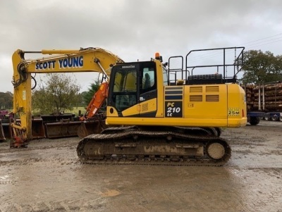 2018 Komatsu PC210LC-11 Excavator