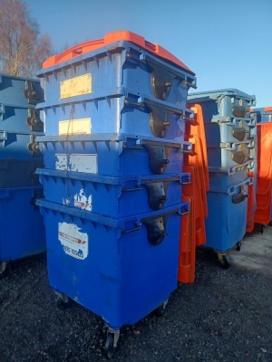 5 x Industrial Plastic Wheelie Bins