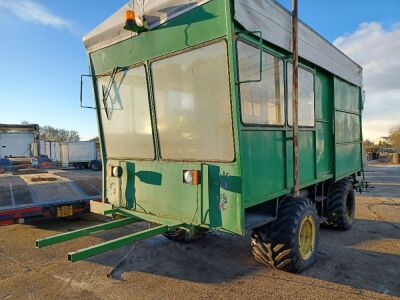 Unimog Mobile Cabbage / Lettuce Picking Station - 2