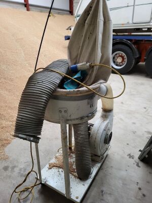 Mobile Dust Extractor - 2