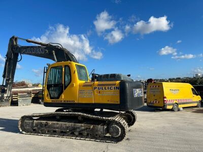 2011 New Holland Excavator