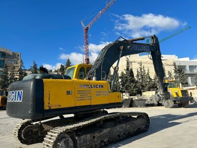 2011 New Holland Excavator - 2